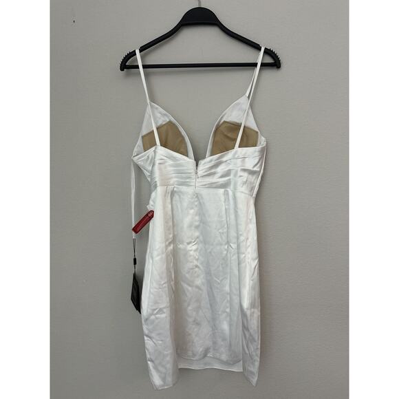 Ieena Mac Duggal White Spaghetti Straps V-Neck Cocktail Dress 26481 Size 2 - Picture 8 of 9